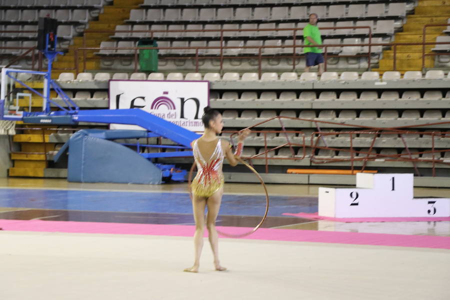 Fotos: Exhibición de gimnasia rítmica