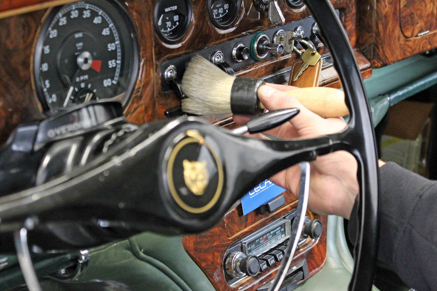 Talleres Cecar nace en 2018 con mucha ilusión y motivación con el fin de traer a León algo más que un taller. Su filosofía parte de la unión entre la tecnología del automóvil y su estética, siempre dentro de un gran grupo como es la red de talleres CGA.