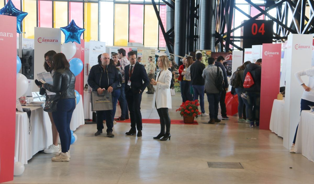 Fotos: II Feria del Empleo y el Emprendimiento de León