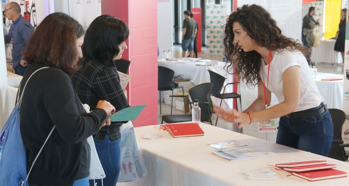 Fotos: II Feria del Empleo y el Emprendimiento de León