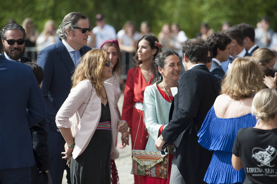 Influencers de todo el país acudieron con su mejores galas al enlace de María Pombo y Pablo Castellano. 