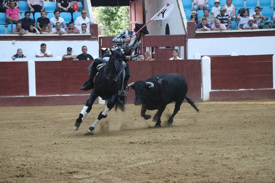 Fotos: Corrida de rejones en la Plaza de Toros de León