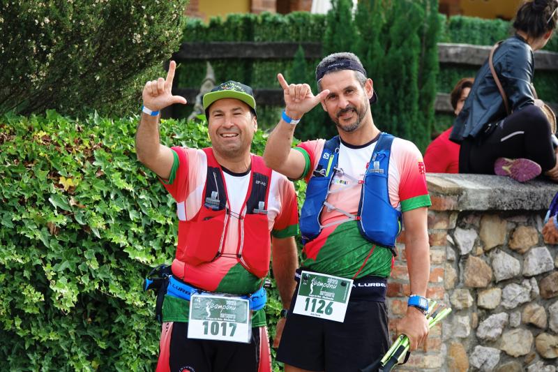 Más de 1.500 deportistas de España y diferentes países de Europa y América se han dado cita en el Trail Picos de Europa, una competición que pone a prueba todas las capacidades de los participantes. El ultra trail, la de mayor longitud, supone un recorrido de 70 kilómetros y 5.300 metros de desnivel positivo.