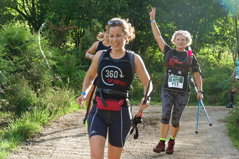 Más de 1.500 deportistas de España y diferentes países de Europa y América se han dado cita en el Trail Picos de Europa, una competición que pone a prueba todas las capacidades de los participantes. El ultra trail, la de mayor longitud, supone un recorrido de 70 kilómetros y 5.300 metros de desnivel positivo.