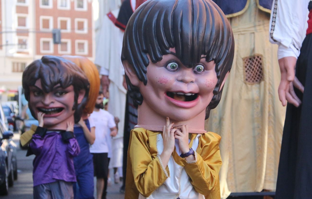 Fotos: &#039;Gigantes y cabezudos&#039;