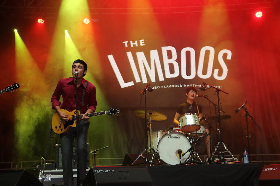 The Limboos es diferente y suena diferente. Tanto, y también lo hace que el público no se siente indiferente ante su propuesta. Su sonido es propio, identificable y digno de ser disfrutado.