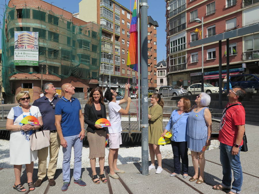 Fotos: Inicio de la Semana del Orgullo en León