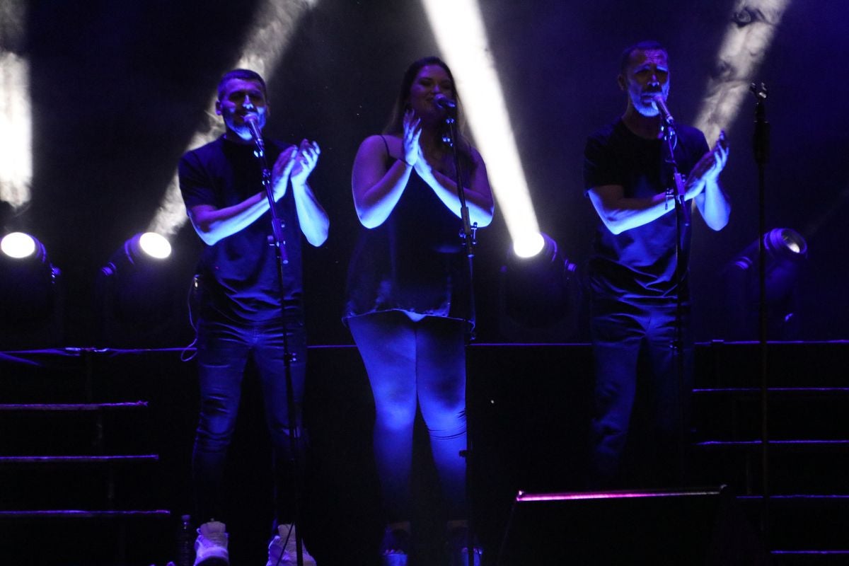 Fotos: El Arrebato disfruta de los temas pendientes