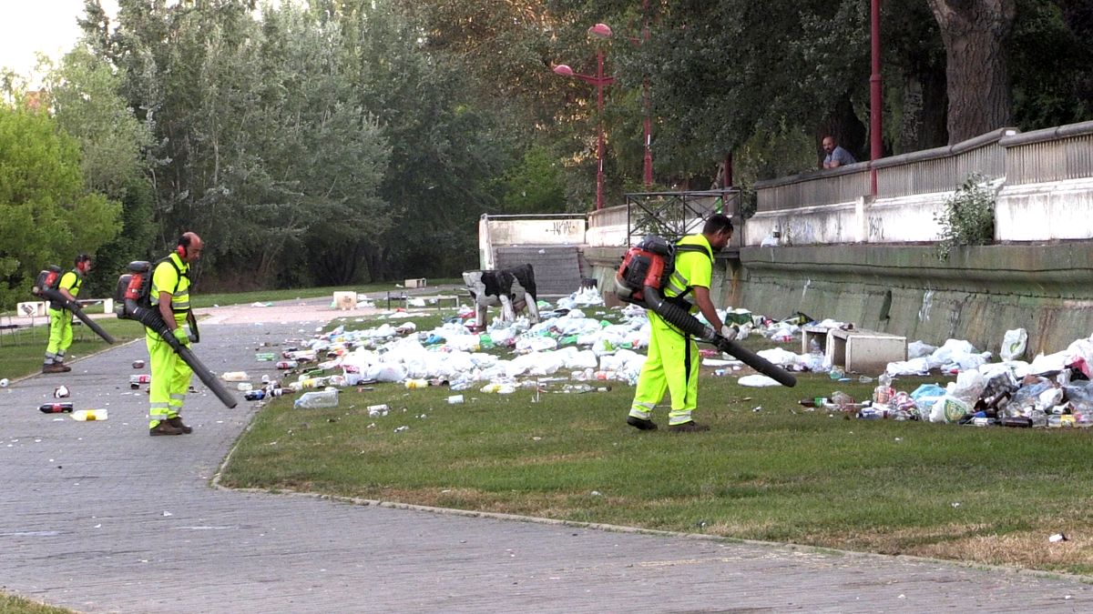 Fotos: La resaca también afecta al paseo del río