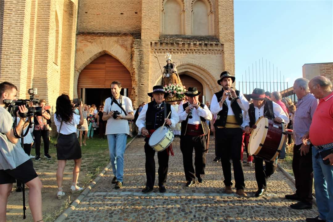Fotos: Romería de la Virgen Peregrina