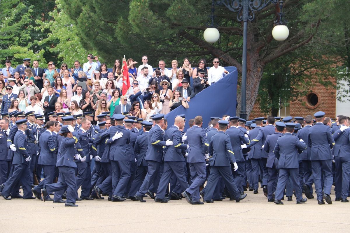 Fotos: Entrega de Reales Despachos
