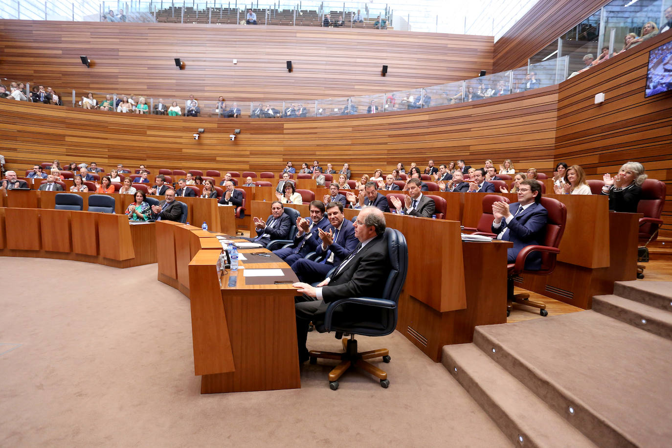 Fotos: Debate de investidura de Alfonso Fernández Mañueco