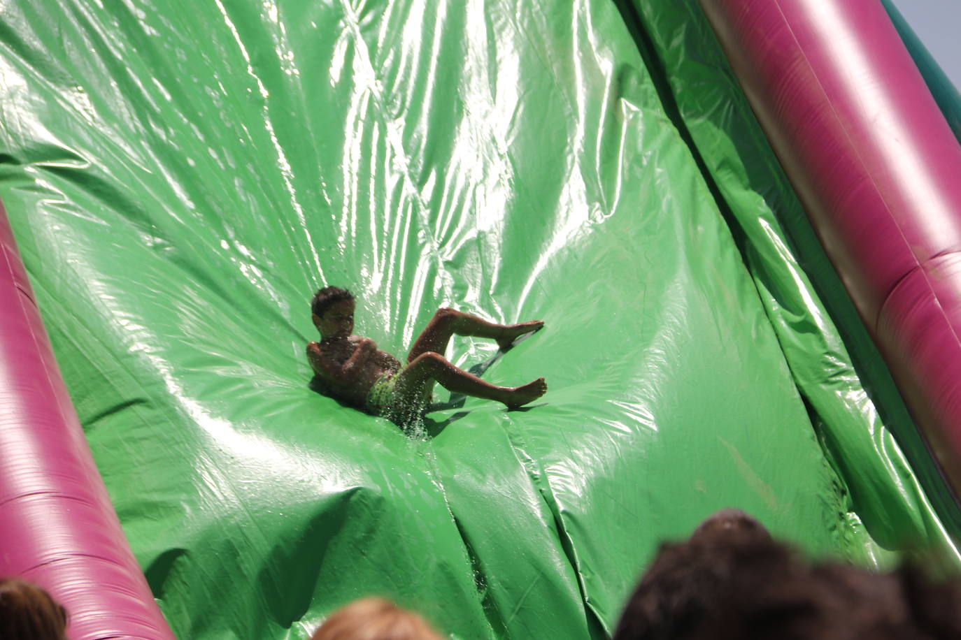 Fotos: La fiesta del agua sigue en Espacio León