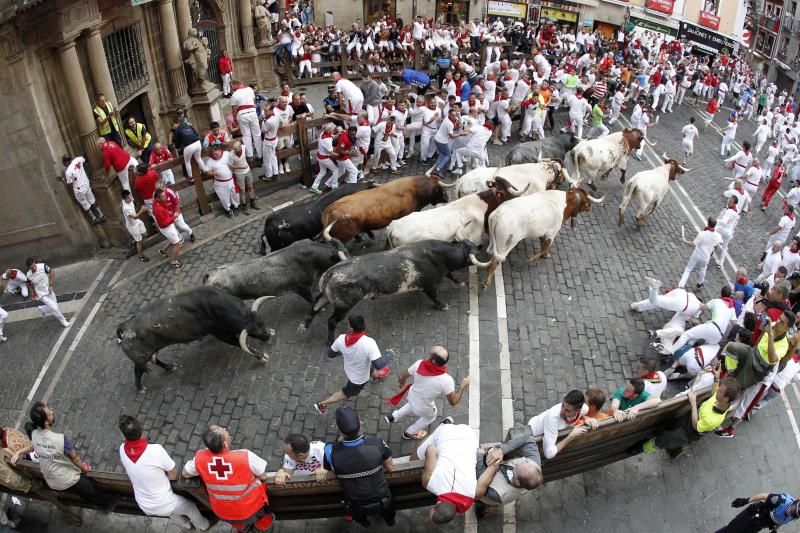 Fotos: Los Miura dejan varios heridos por asta