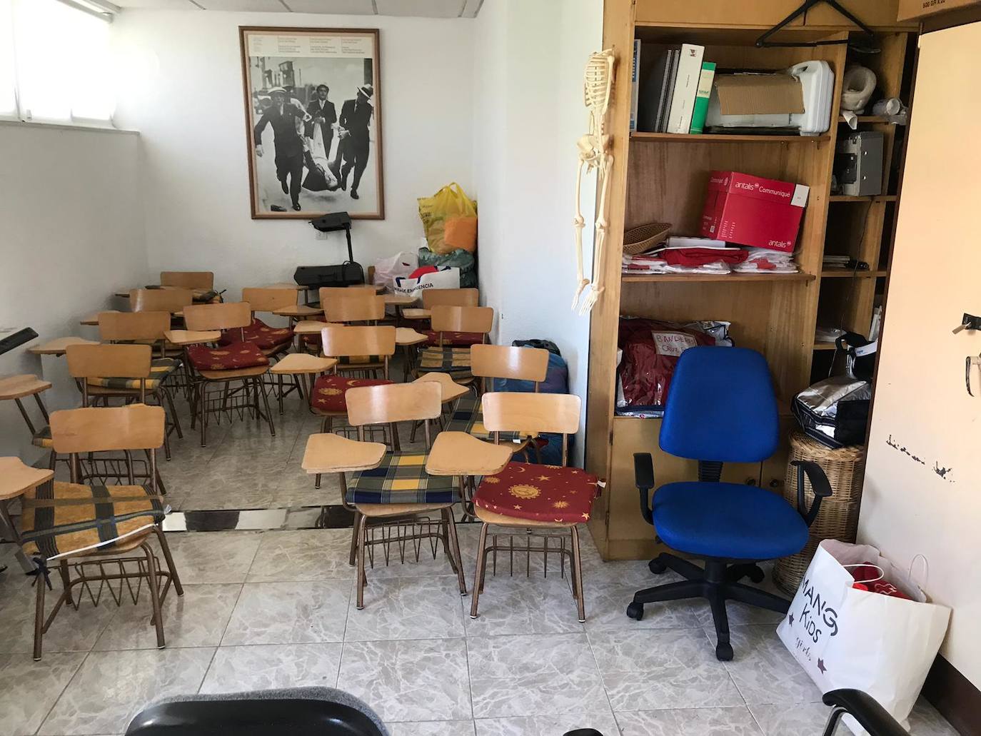 Fotos: Estado de la asamblea de Cruz Roja Astorga