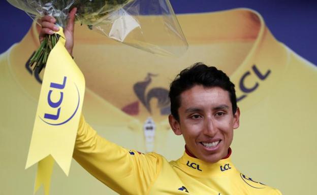 Egan Bernal, en el podio. 