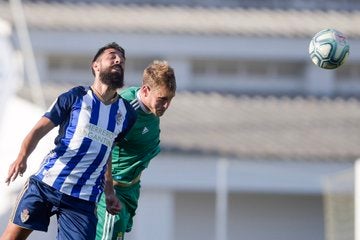 Fotos: La Ponferradina levanta el título en Navia