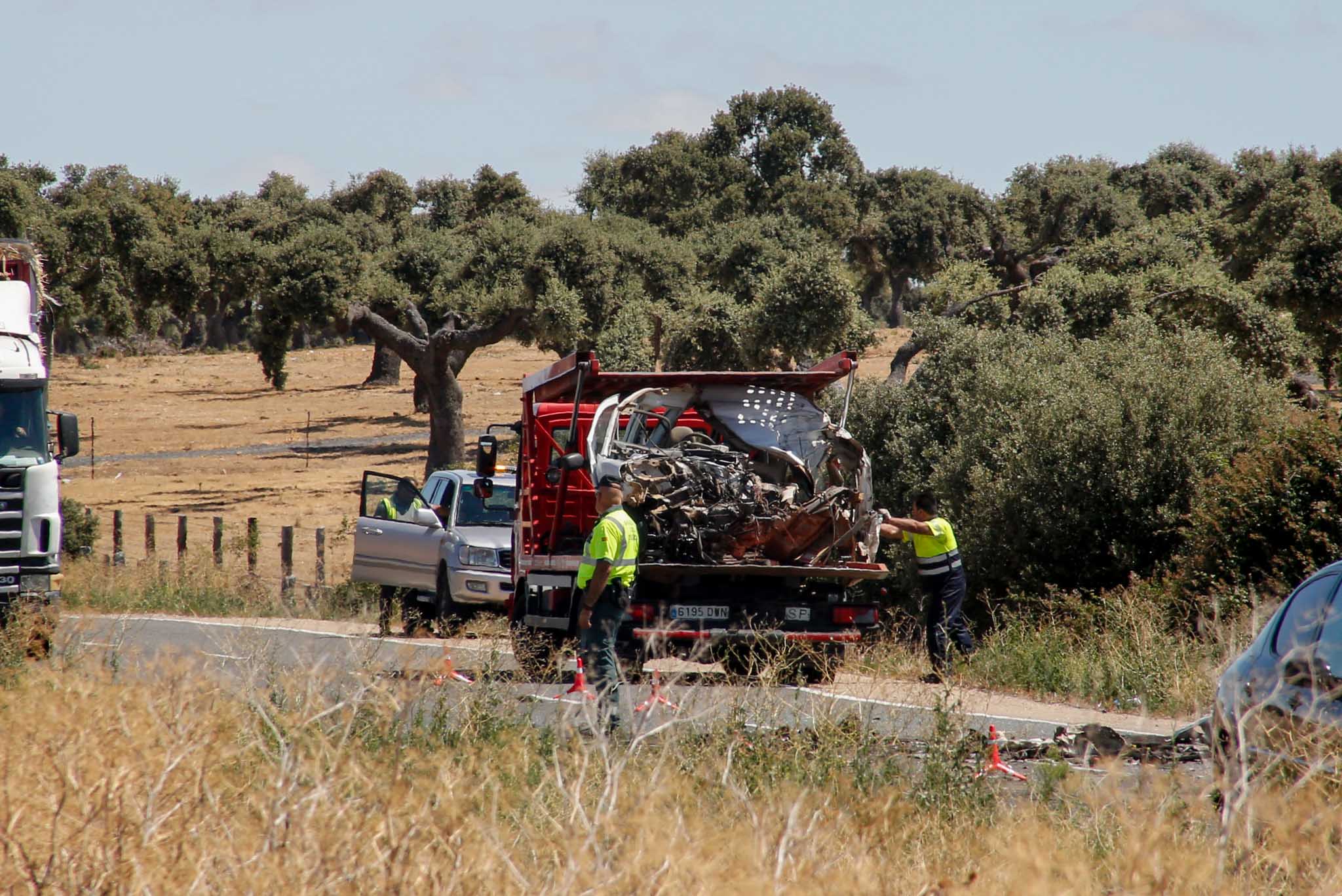 El vehículo en el que viajaba el fallecido quedó completamente destrozado