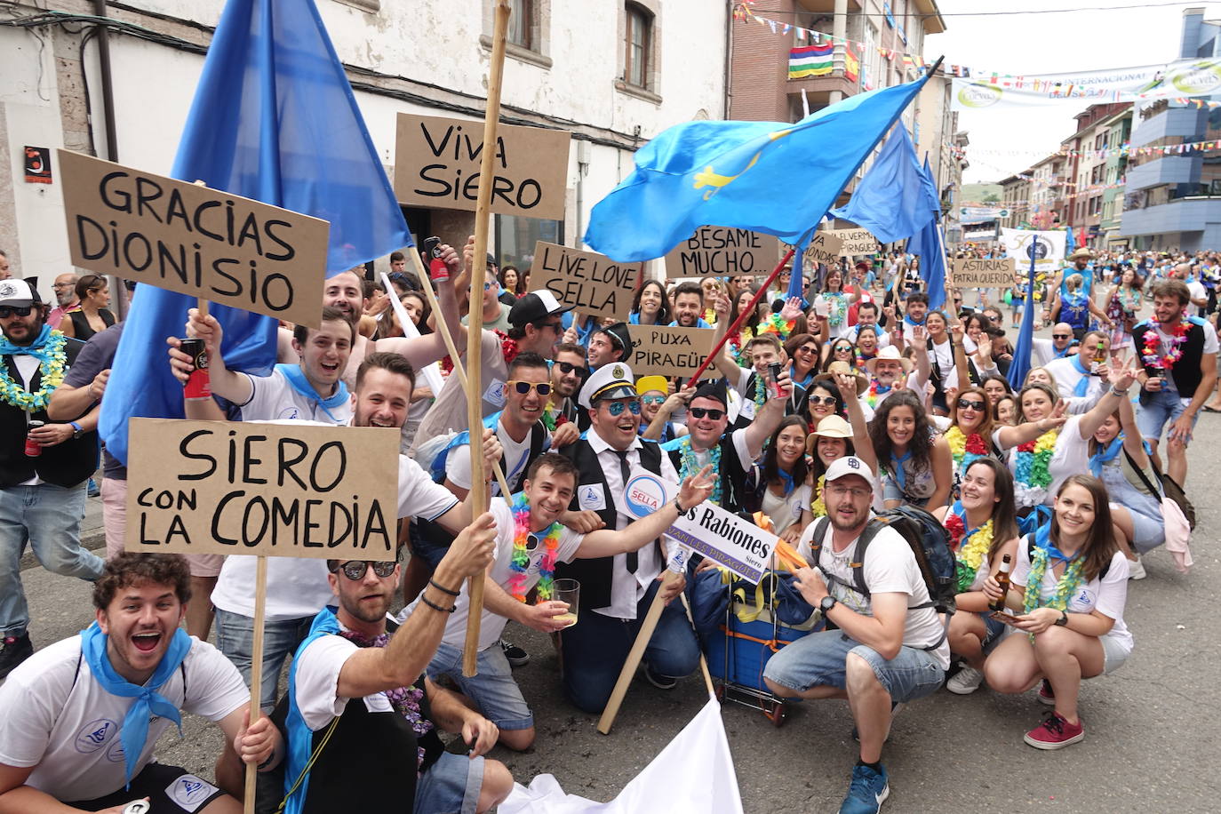 Miles de personas disfrutaron este sábado de la fiesta de las piragüas. ¡Búscate en nuestra galería! 