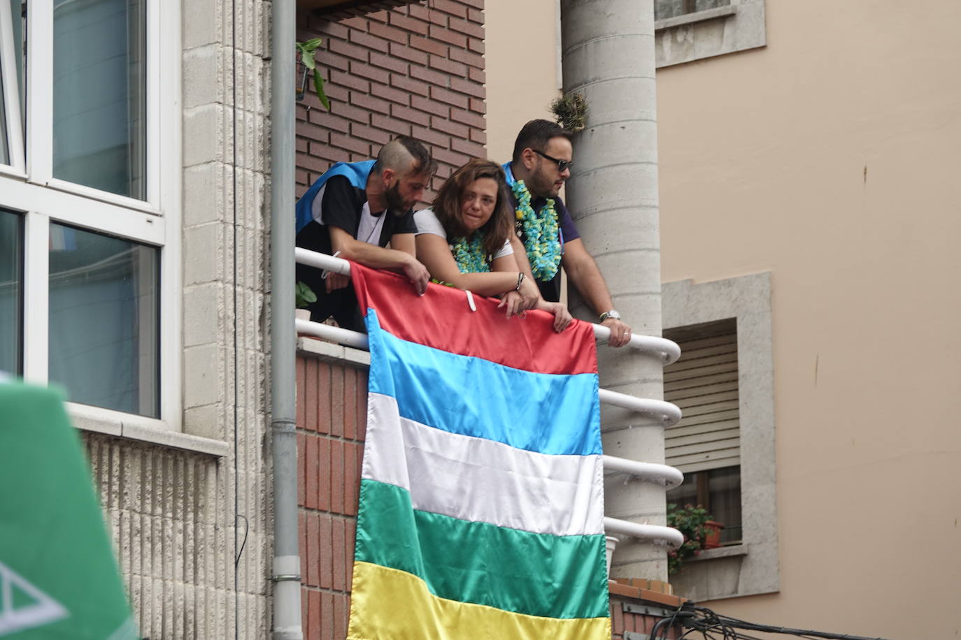 Miles de personas disfrutaron este sábado de la fiesta de las piragüas. ¡Búscate en nuestra galería! 