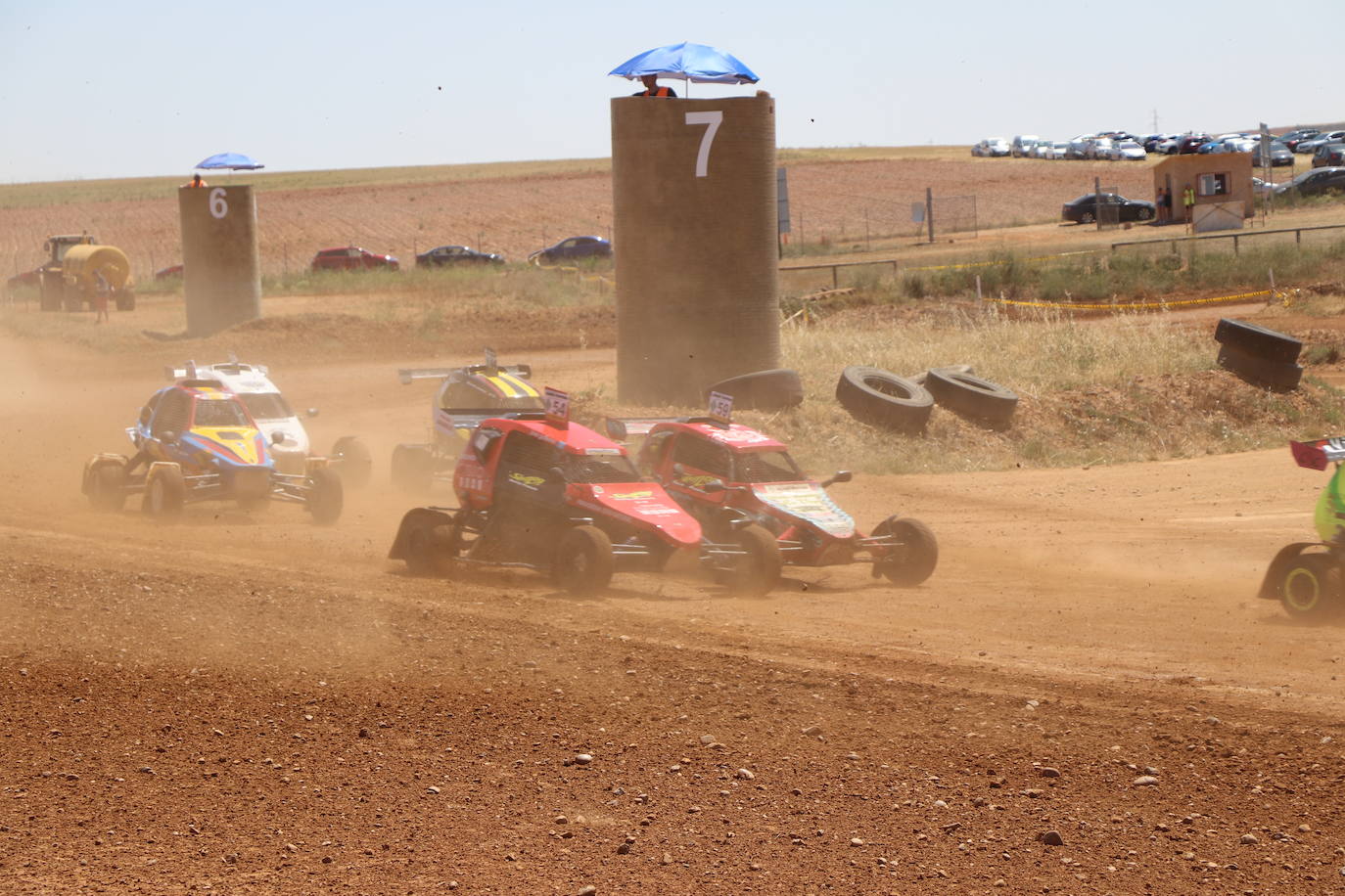 Fotos: El mejor autocross se cita en el circuito de Los Cucharales