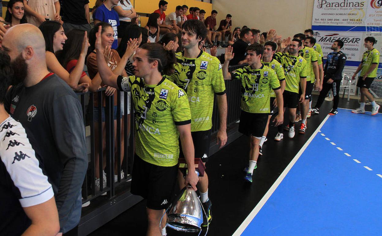 Los jugadores del Abanca Ademar, en la Copa de Castilla y León.