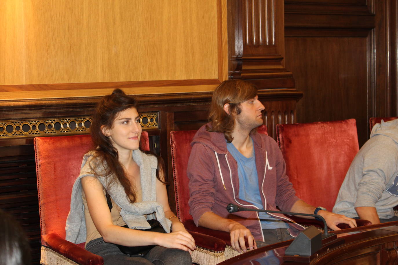 Fotos: El alcalde recibe a los estudiantes internacionales