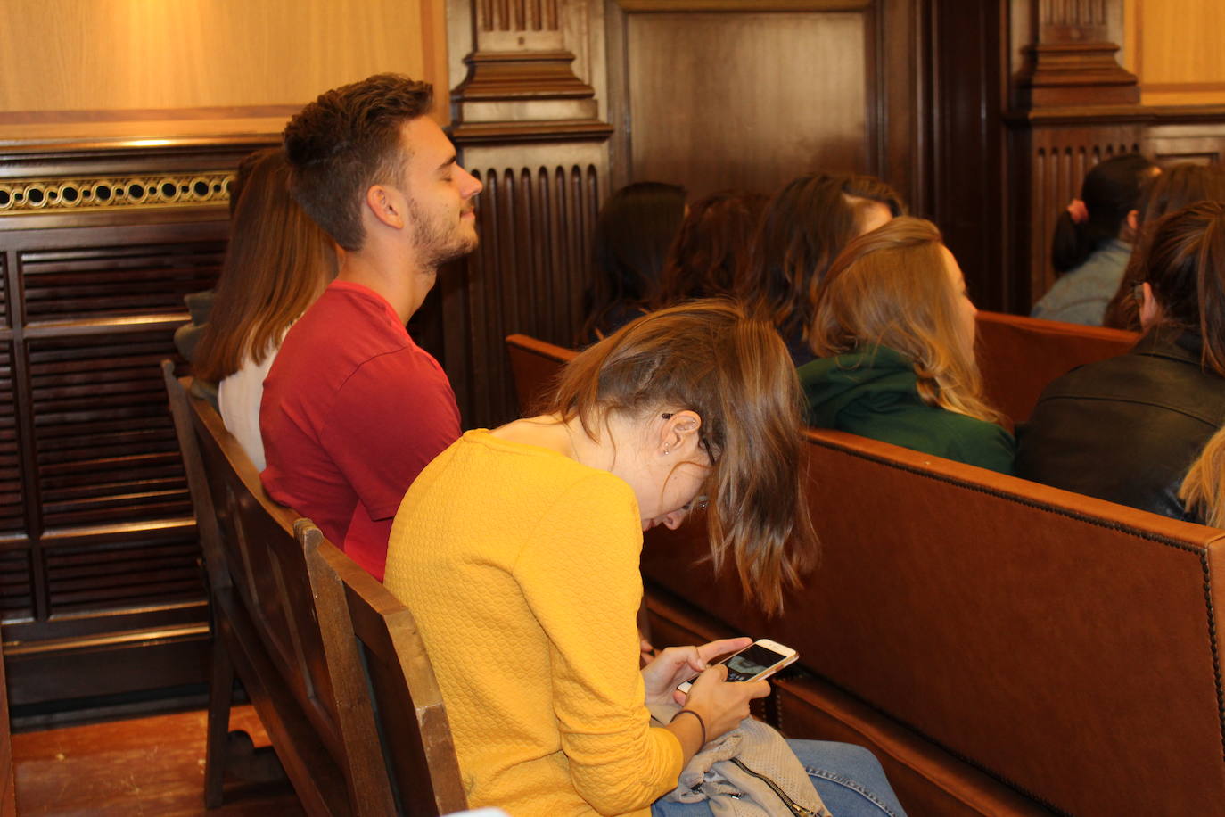 Fotos: El alcalde recibe a los estudiantes internacionales