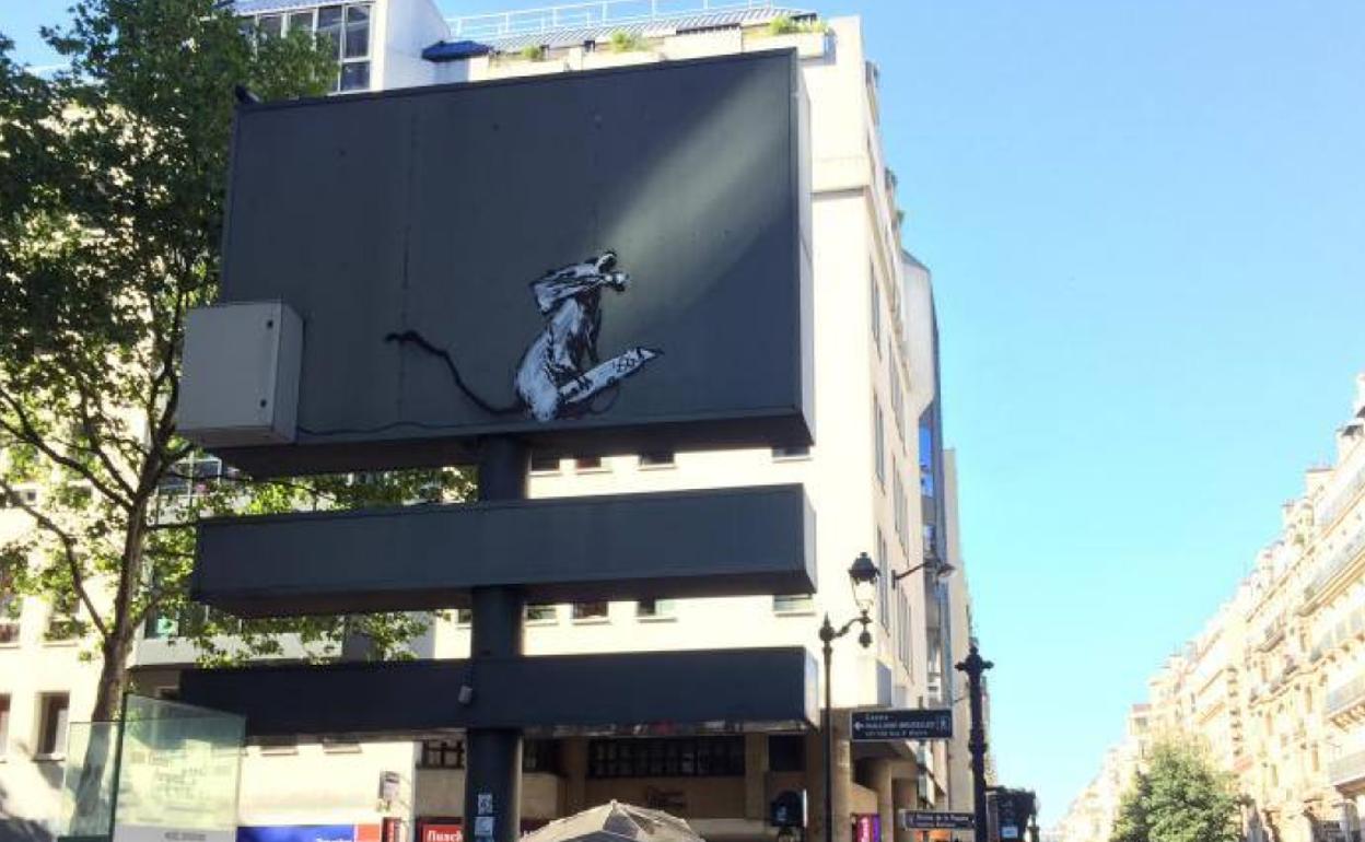 Obra de Banksy frente al cetnro Pompidou de París robada este martes.