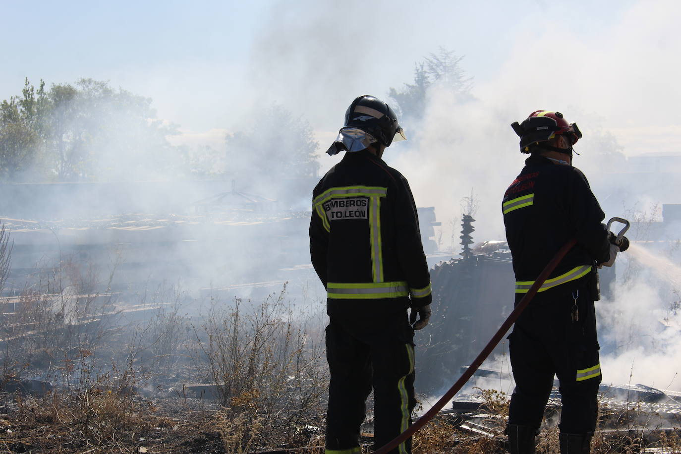 Fotos: Fuego en Trobajo