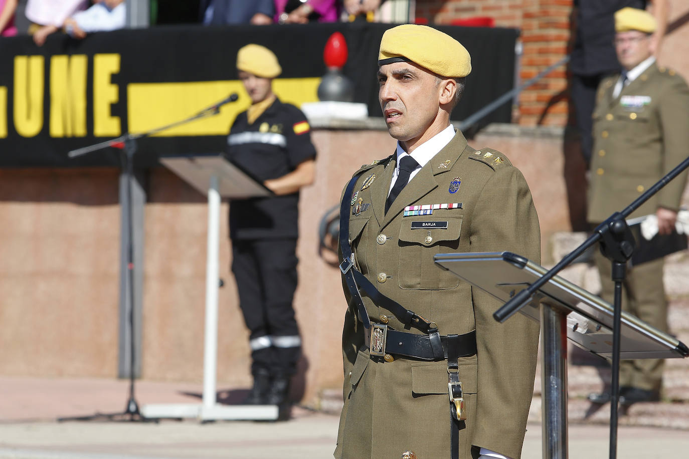 Fotos: Relevo en el mando del V Batallón de la UME