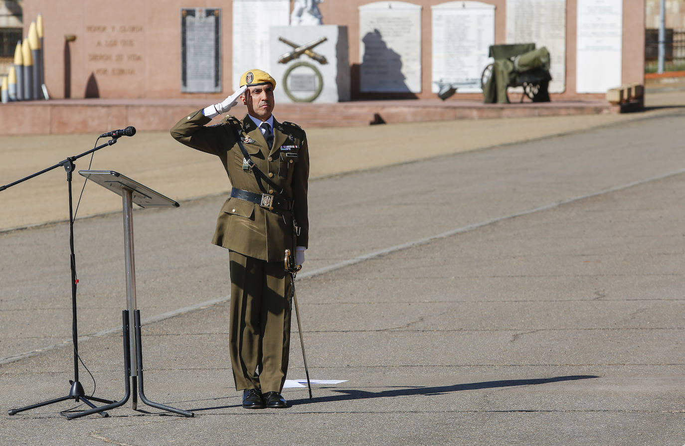 Fotos: Relevo en el mando del V Batallón de la UME