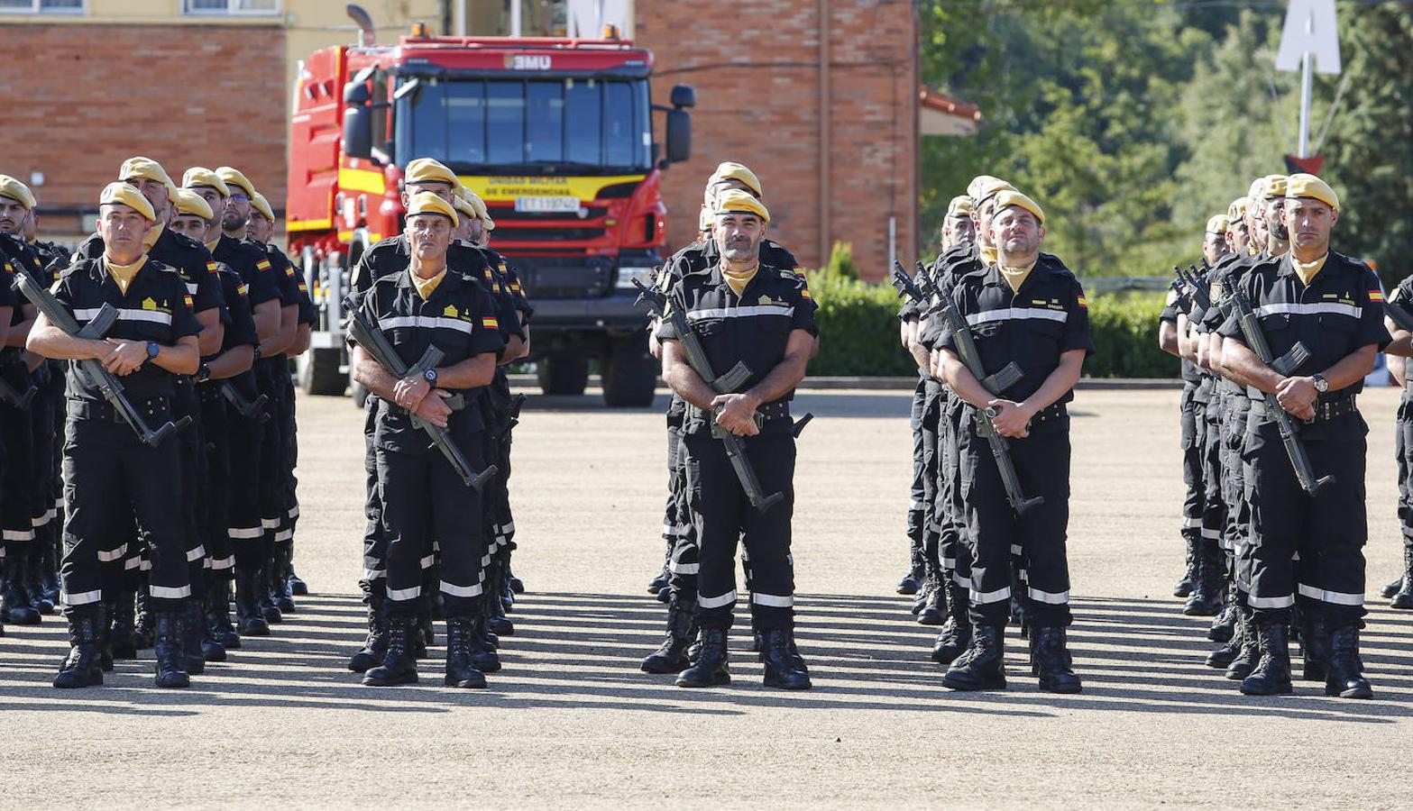 Fotos: Relevo en el mando del V Batallón de la UME