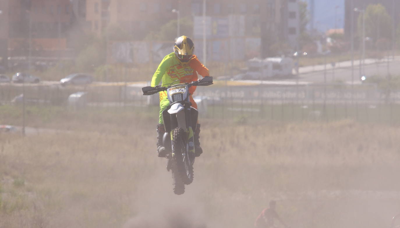 Fotos: Quedada de Motociclismo &#039;Súper Enduro&#039;