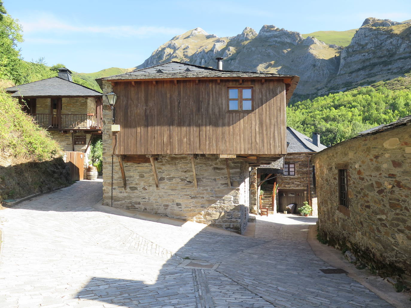 Fotos: La Tebaida Berciana respira de nuevo