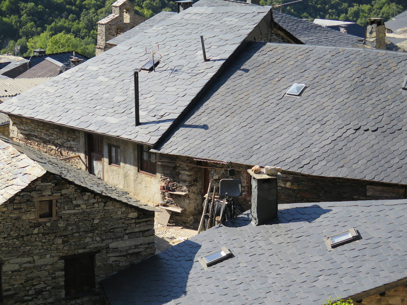 Fotos: La Tebaida Berciana respira de nuevo