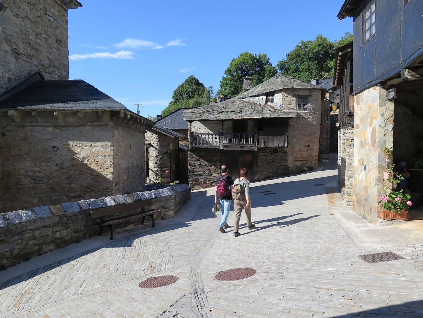 Fotos: La Tebaida Berciana respira de nuevo