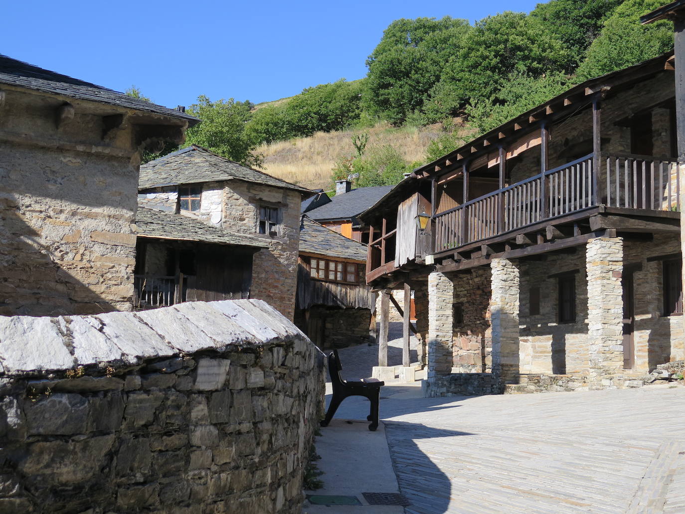 Fotos: La Tebaida Berciana respira de nuevo