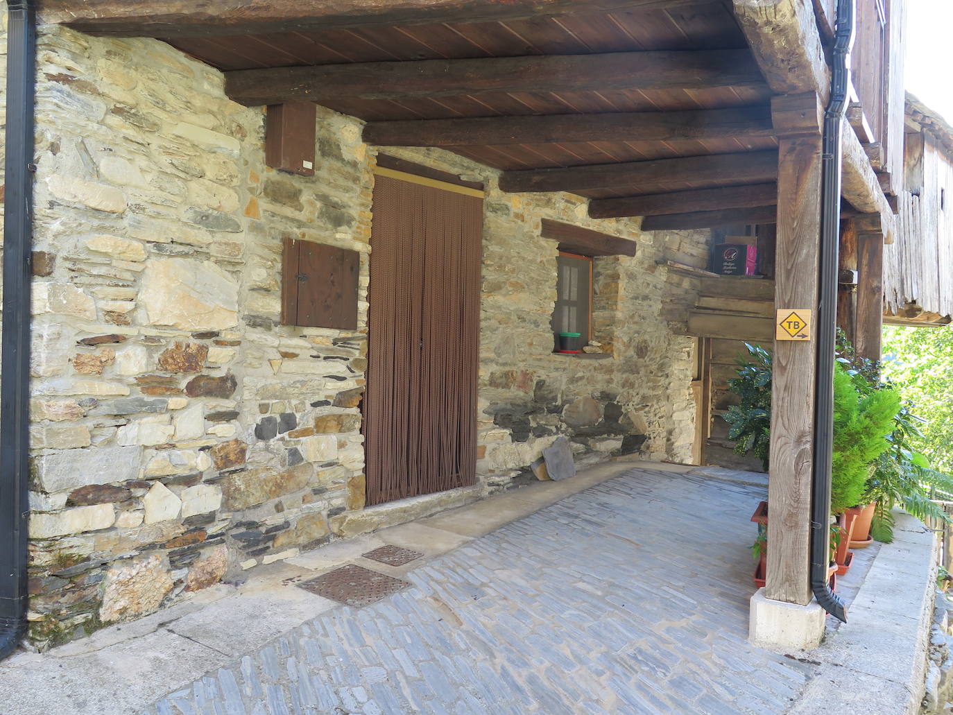 Fotos: La Tebaida Berciana respira de nuevo