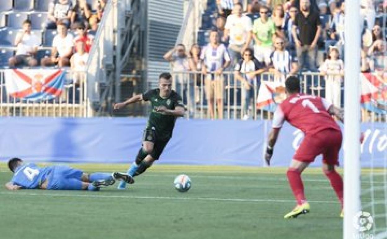 Partido de la Ponferradina en Fuenlabrada.