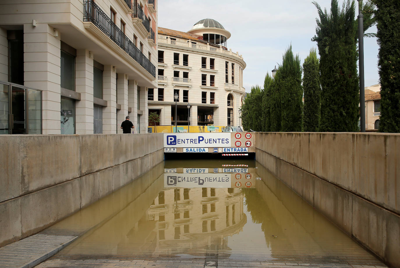 El temporal sigue sin dar tregua, se extiende a más provincias y este sábado se ha cobrado la séxta víctima mortal.