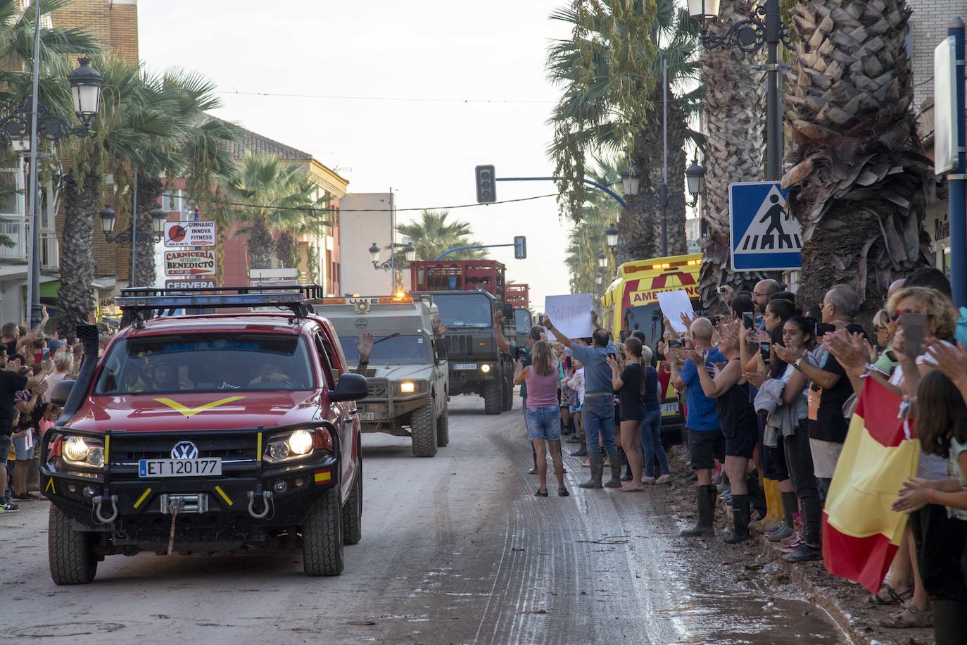 Los 1.400 efectivos y 400 medios materiales que la Unidad Militar de Emergencias (UME) y el resto de las Fuerzas Armadas desplegaron en la Región comienzan el regreso a sus bases tras rebajarse el nivel de emergencia