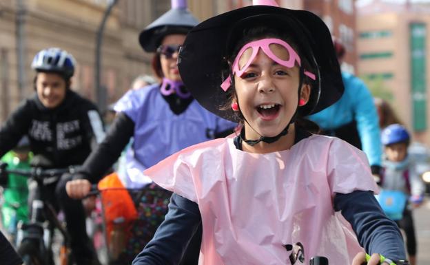 Marcha enmarcada en el Día de la Bici- 