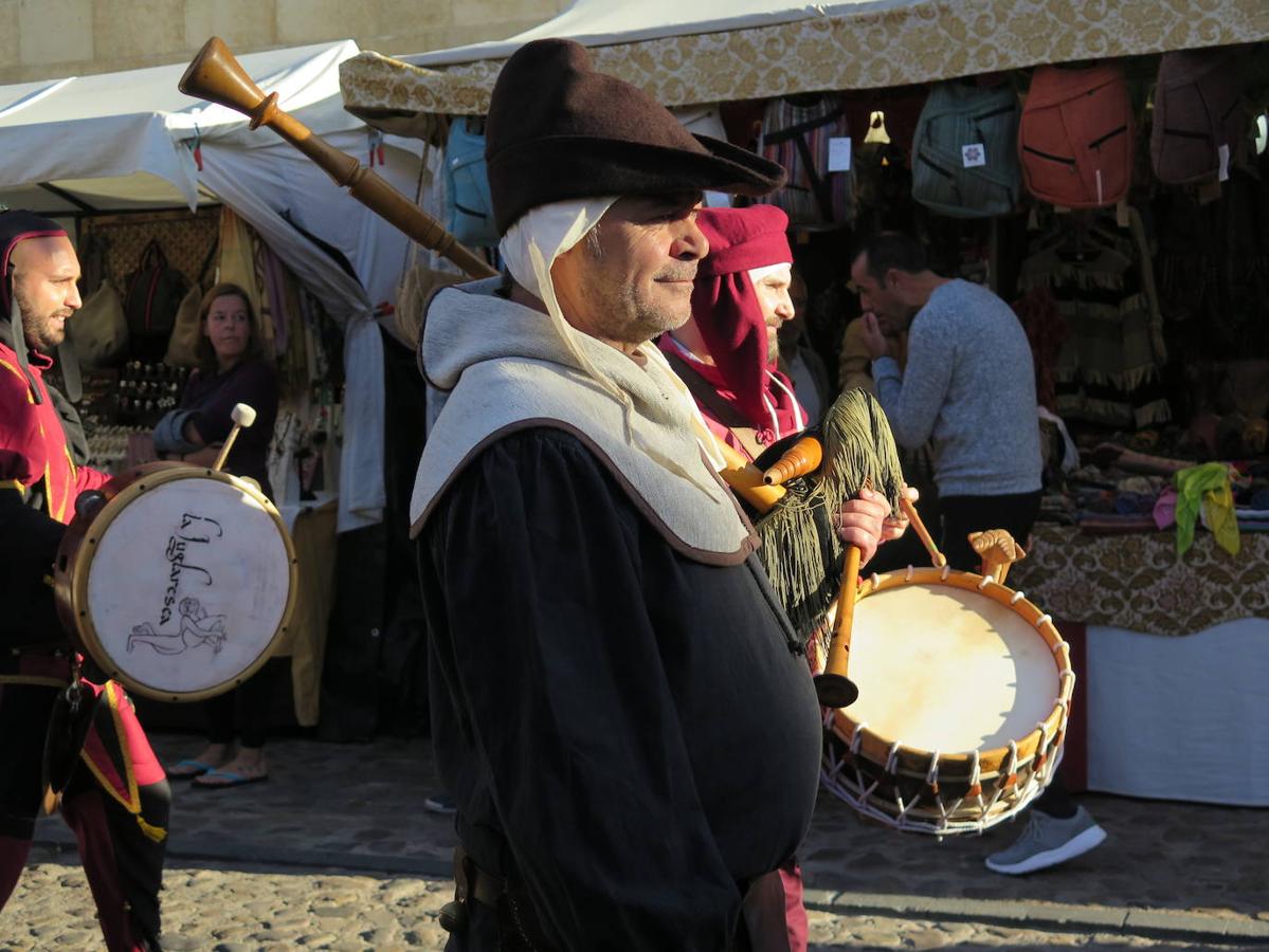 Fotos: Abre el Mercado de las Tres Culturas