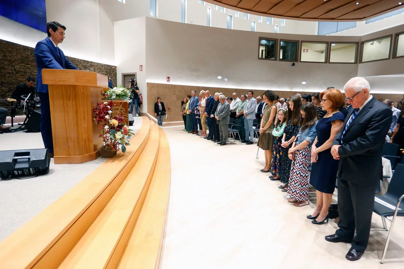 Inauguración de la Iglesia Evangélica del barrio leonés de Eras de Renueva.