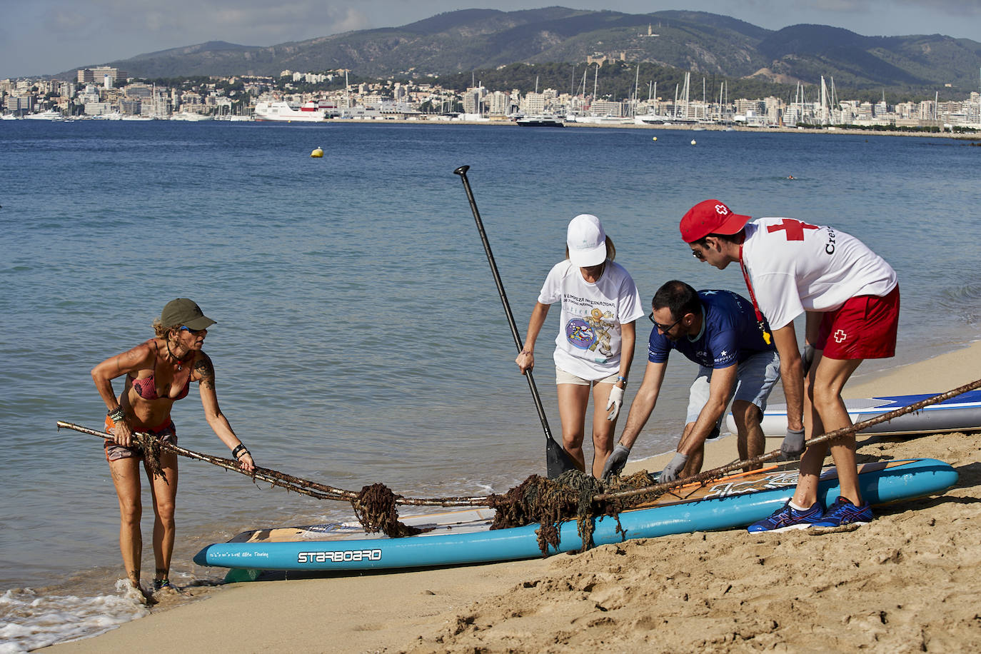 Fotos: 20 buceadores leoneses se suman a la V Gran Limpieza Internacional de Fondos Marinos
