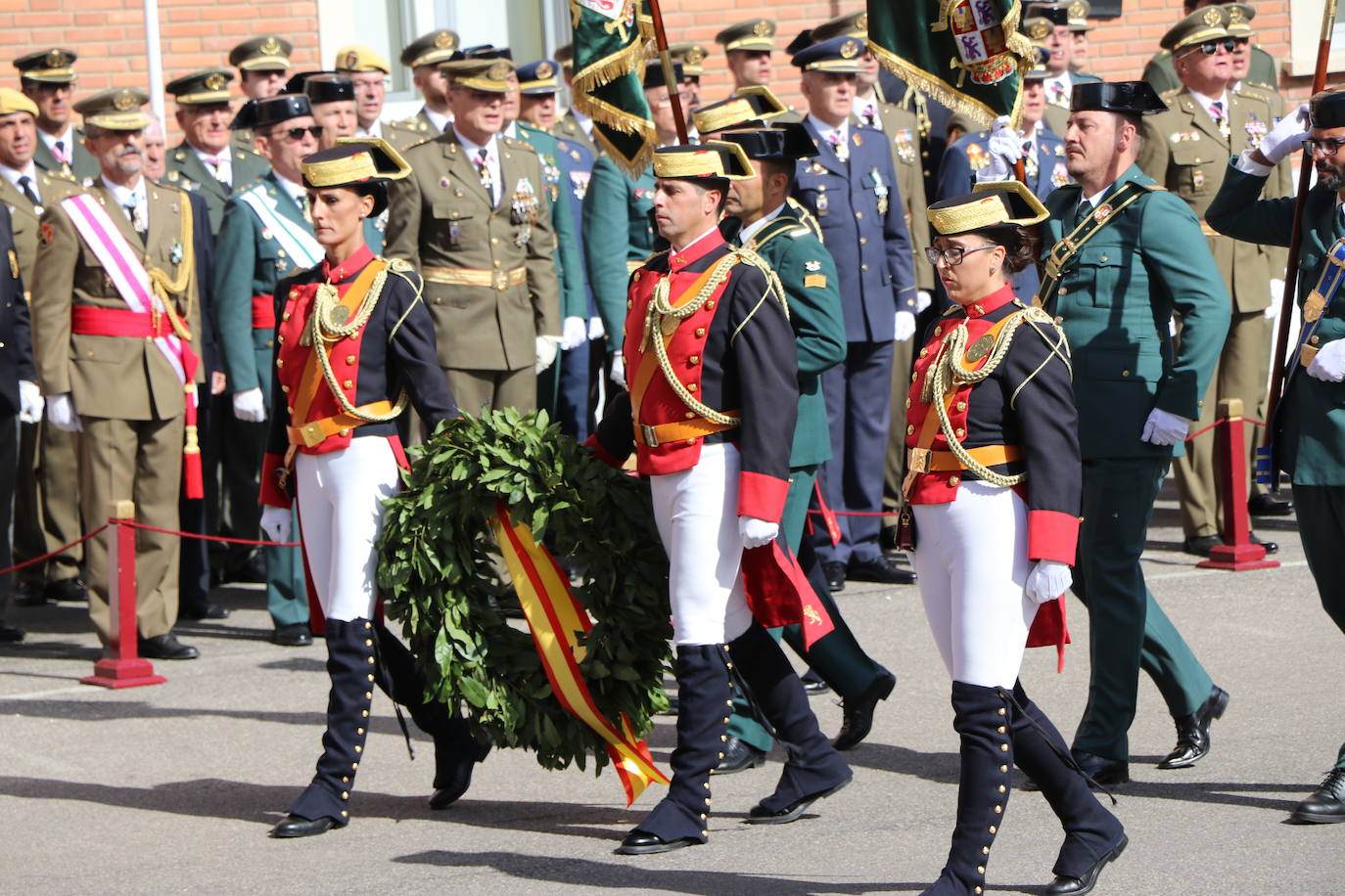 Fotos: Día del Pilar en León