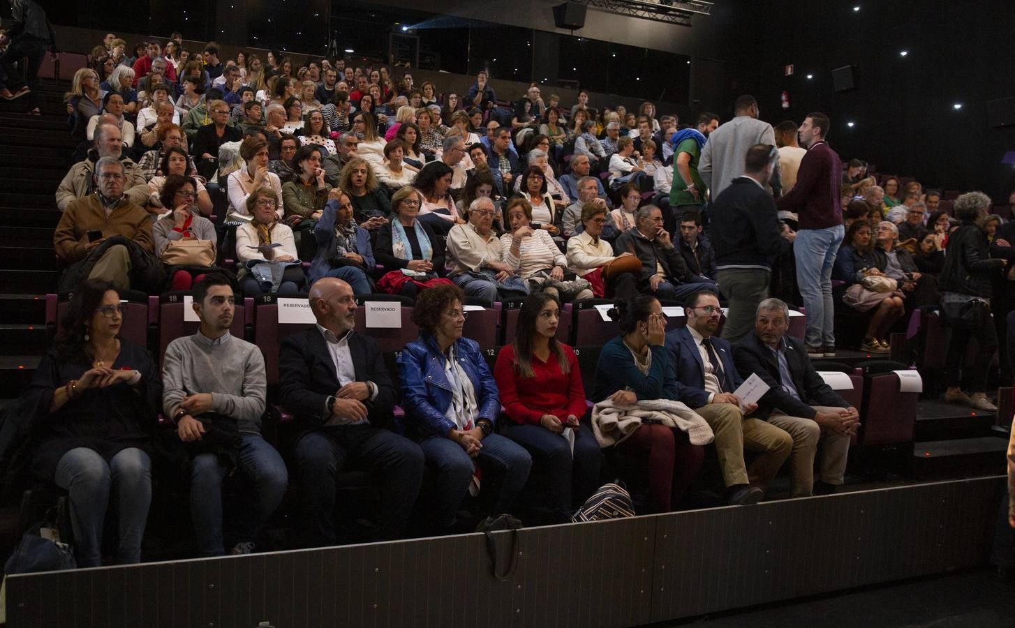 Fotos: Conferencia del actor Jesús Vidal organizada por Unicaja Banco en Valladolid