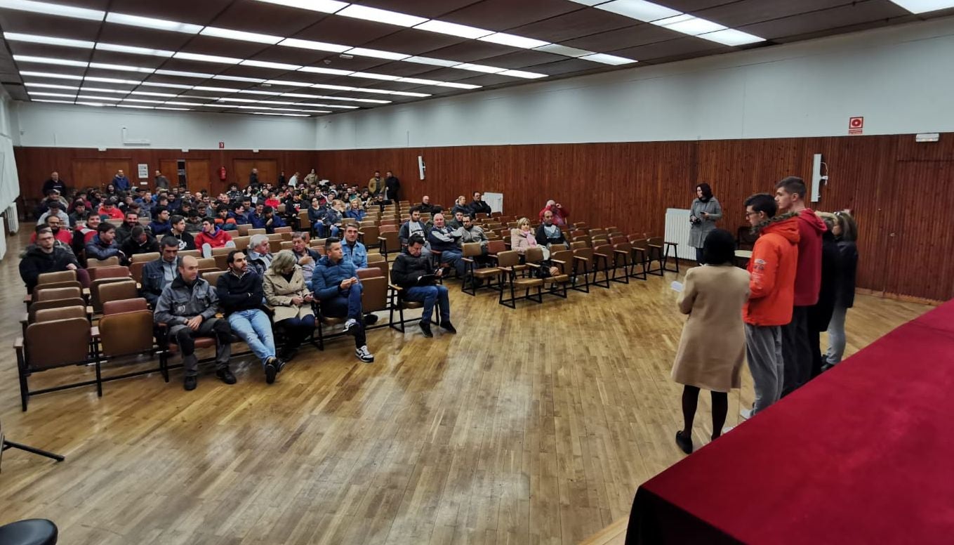 Fotos: El CIFP de La Robla pelea por su supervivencia