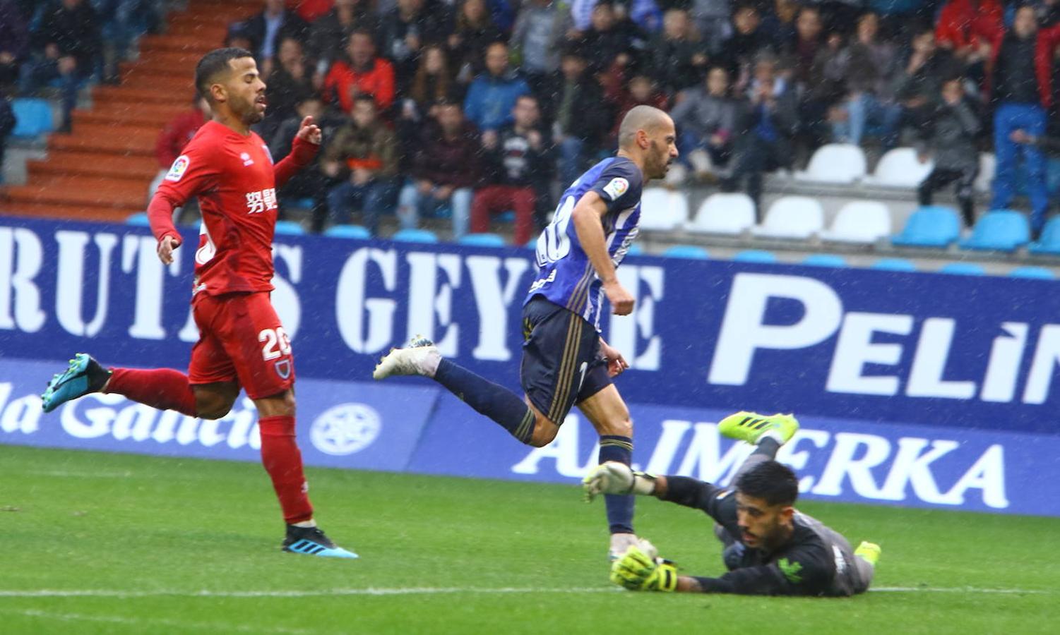 Fotos: Las imágenes del Deportiva-Numancia